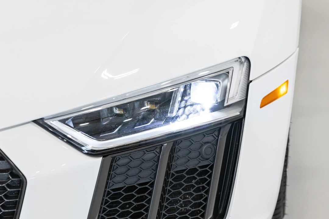 2017 Audi 4S R8 - Image 16 of 31