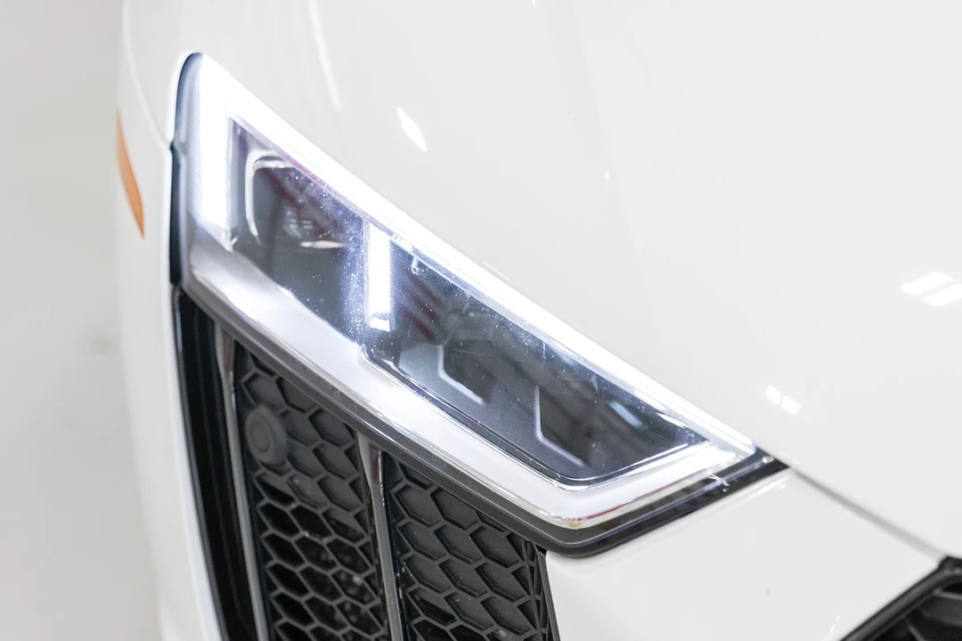 2017 Audi 4S R8 - Image 13 of 31