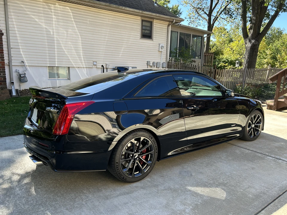 2017 Cadillac ATS-V - Image 7 of 31