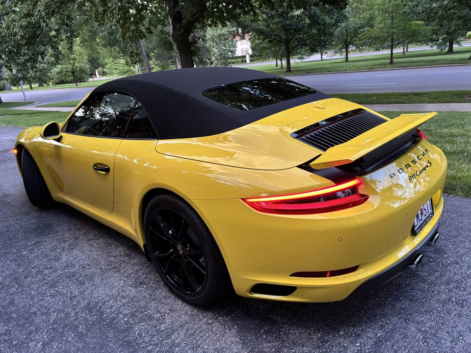 2017 Porsche 991 Carrera S - Image 24 of 31