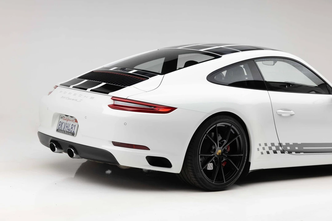 2017 Porsche 991 Carrera S - Image 24 of 31