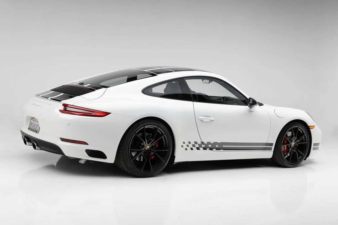 2017 Porsche 991 Carrera S - Image 11 of 31