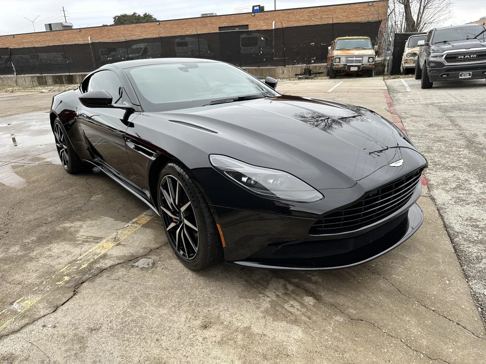 2018 Aston Martin DB11 - Image 10 of 31