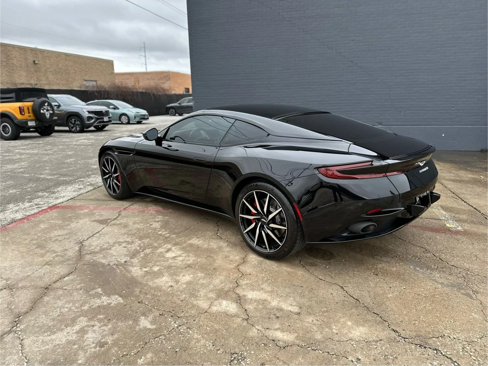 2018 Aston Martin DB11 - Image 25 of 31
