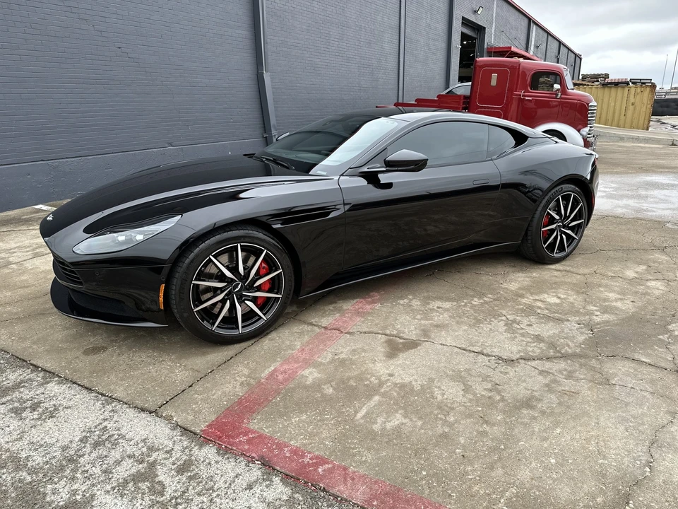 2018 Aston Martin DB11 - Image 3 of 31