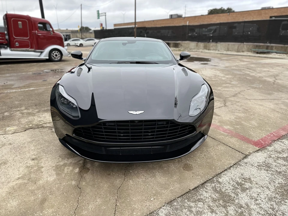 2018 Aston Martin DB11 - Image 7 of 31