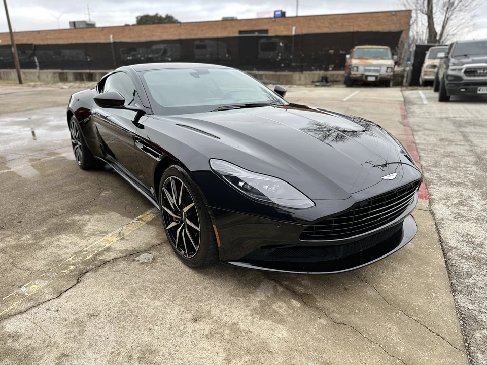 2018 Aston Martin DB11 - Image 9 of 31