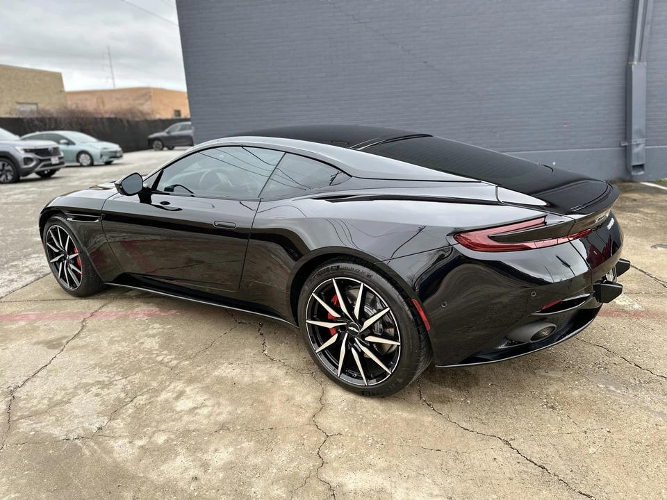 2018 Aston Martin DB11 - Image 26 of 31