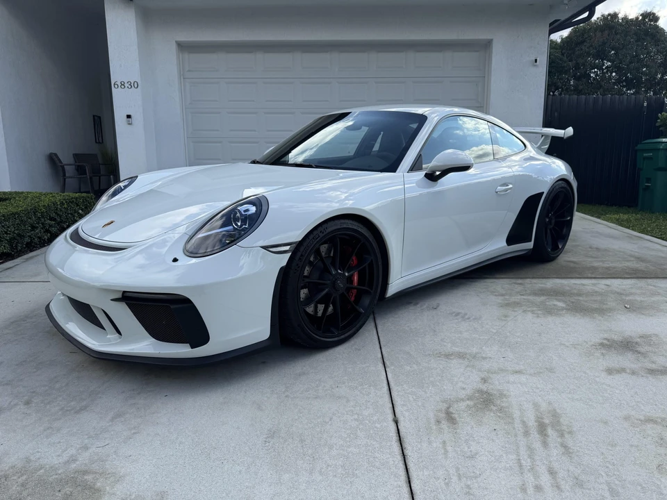2018 Porsche 991 GT3 - Image 2 of 31