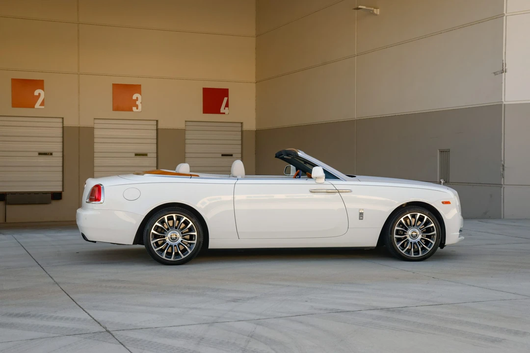 2018 Rolls-Royce Dawn - Image 9 of 31