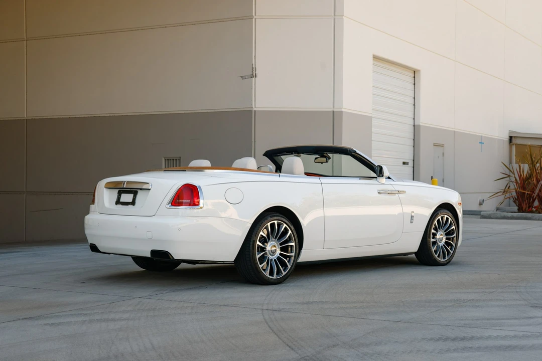 2018 Rolls-Royce Dawn - Image 11 of 31