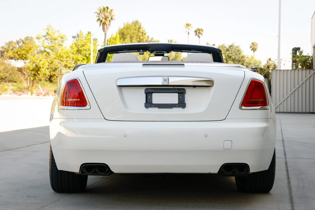 2018 Rolls-Royce Dawn - Image 12 of 31