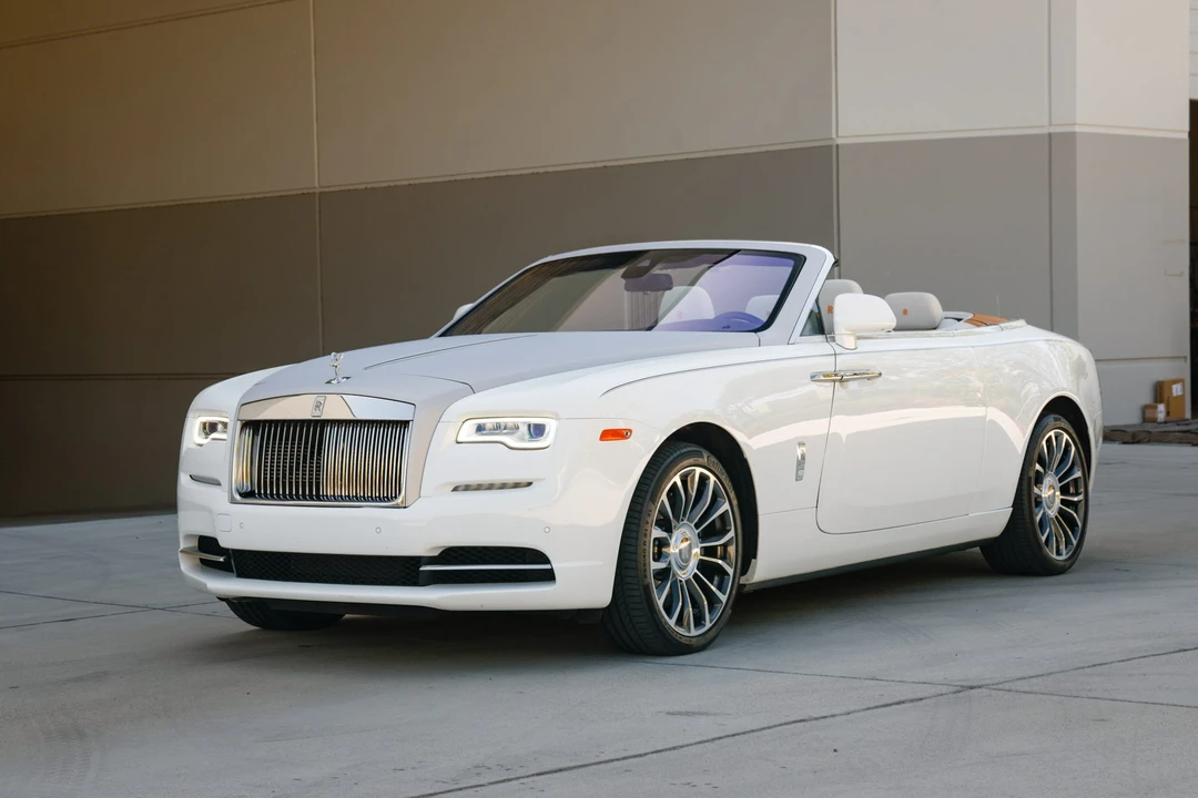 2018 Rolls-Royce Dawn - Image 2 of 31