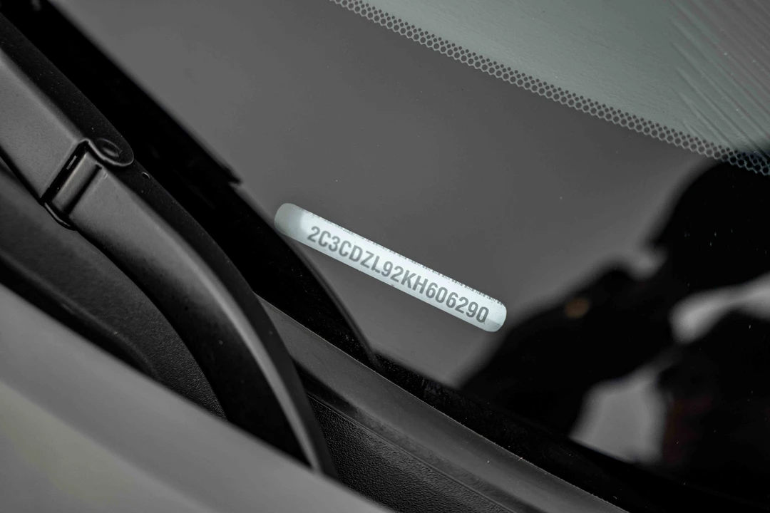 2019 Dodge Challenger SRT Hellcat 3rd Gen - Image 31 of 31