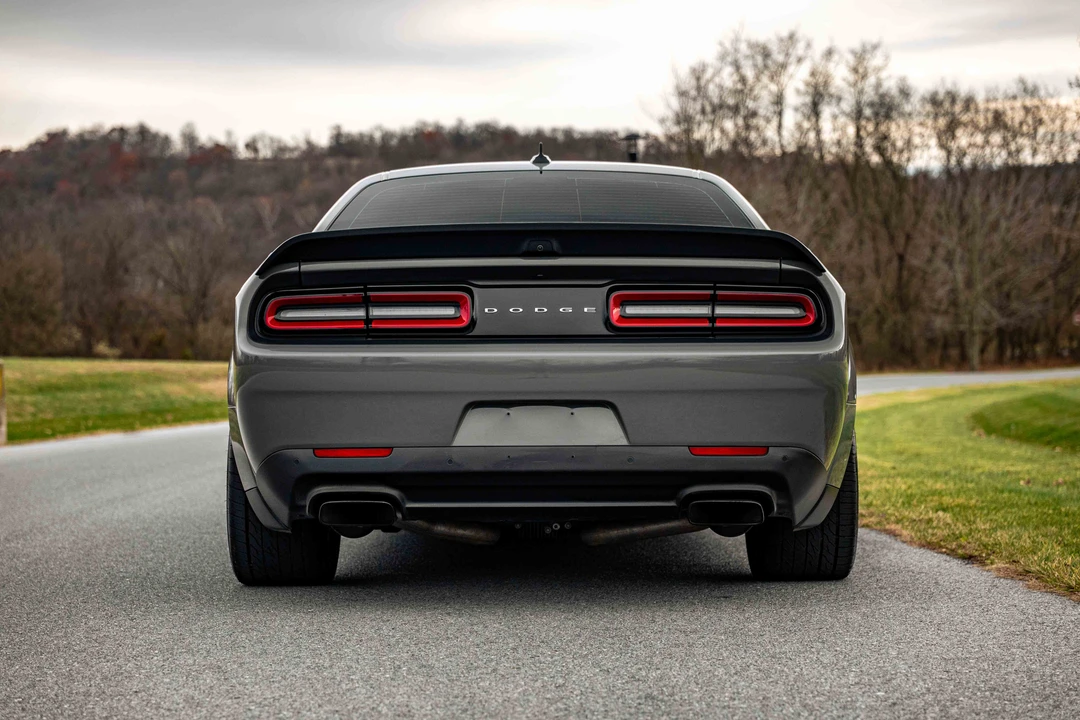 2019 Dodge Challenger SRT Hellcat 3rd Gen - Image 14 of 31