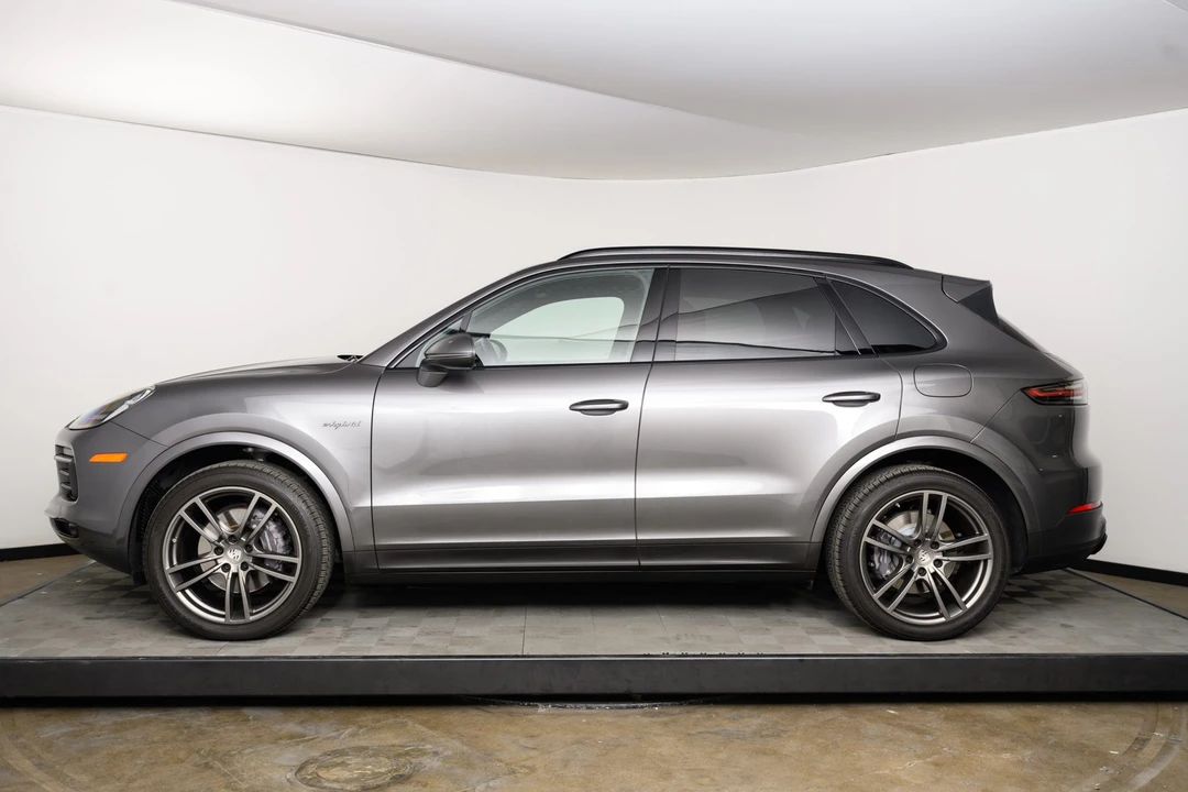 2019 Porsche 9Y0/9Y3 Cayenne - Image 29 of 31