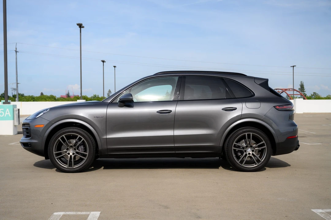 2019 Porsche 9Y0/9Y3 Cayenne - Image 17 of 31