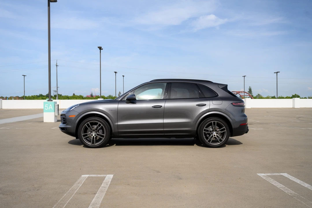 2019 Porsche 9Y0/9Y3 Cayenne - Image 18 of 31