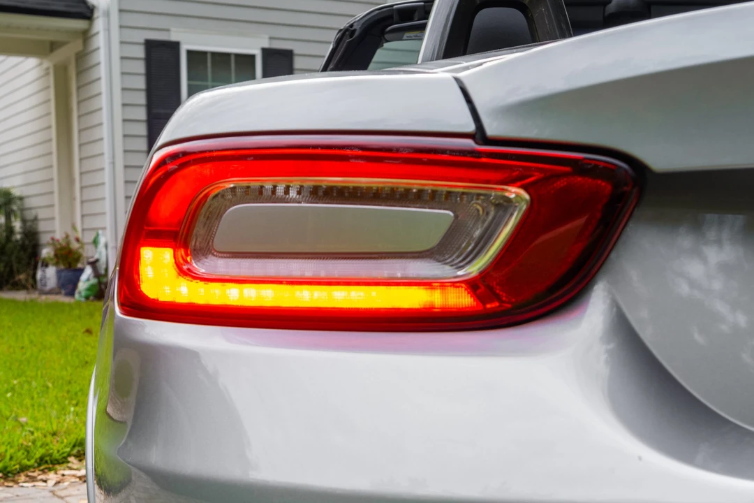 2020 Fiat 124 Spider - Image 21 of 31