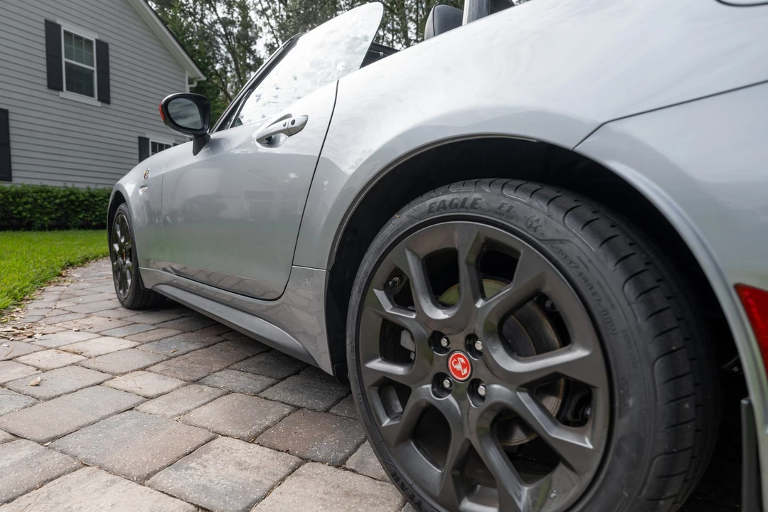 2020 Fiat 124 Spider - Image 28 of 31