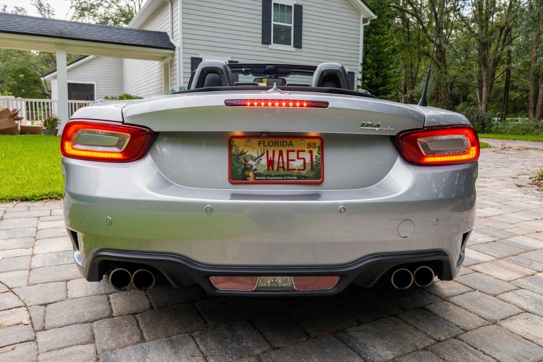 2020 Fiat 124 Spider - Image 18 of 31