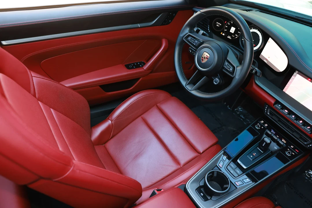 2020 Porsche 992 Carrera S - Image 28 of 31