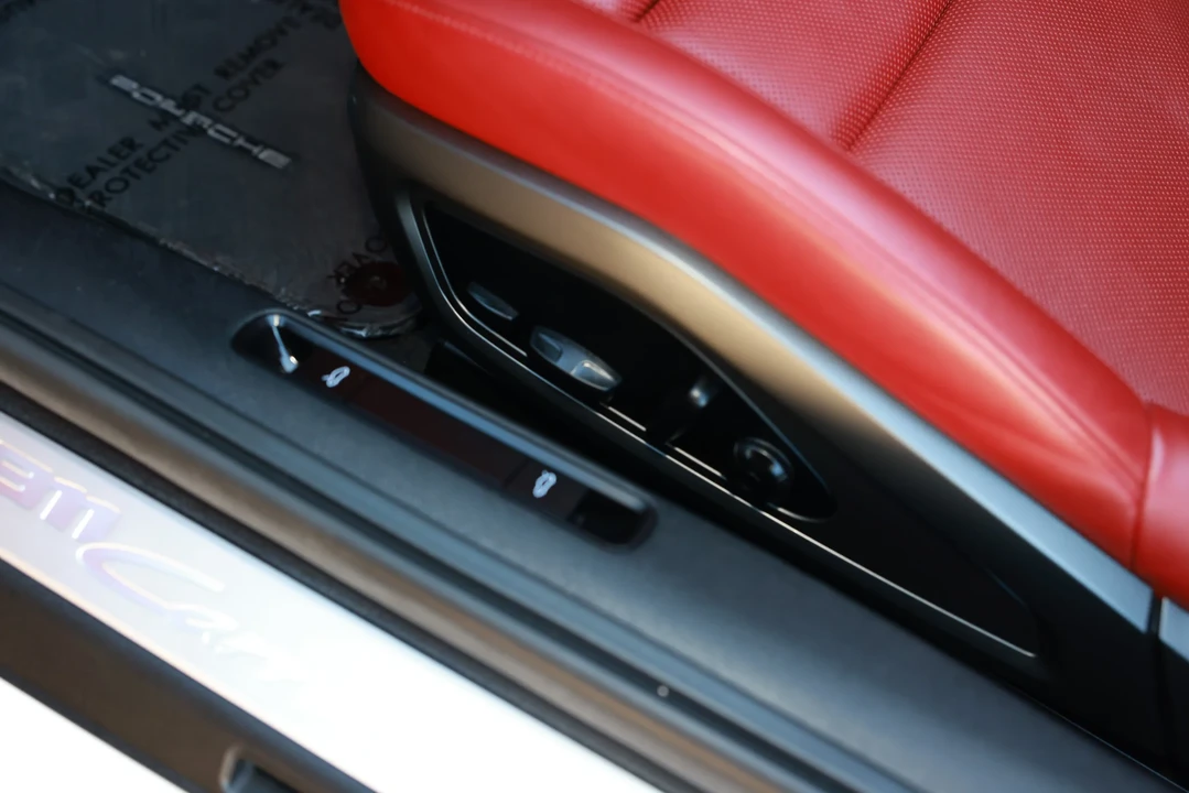 2020 Porsche 992 Carrera S - Image 24 of 31
