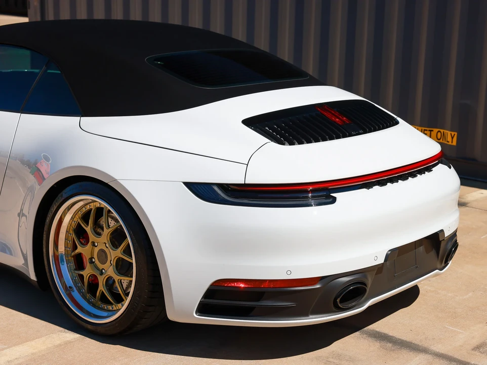 2020 Porsche 992 Carrera S - Image 16 of 31