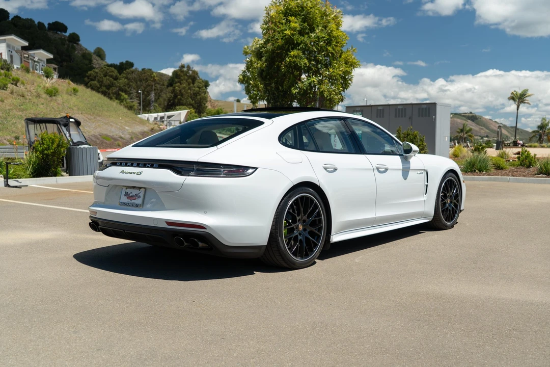 2021 Porsche 971 Panamera 4S - Image 13 of 31