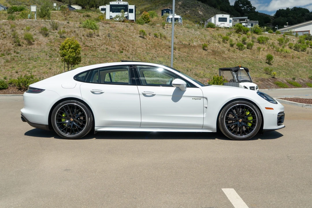 2021 Porsche 971 Panamera 4S - Image 11 of 31