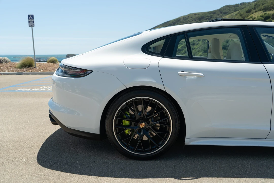2021 Porsche 971 Panamera 4S - Image 28 of 31