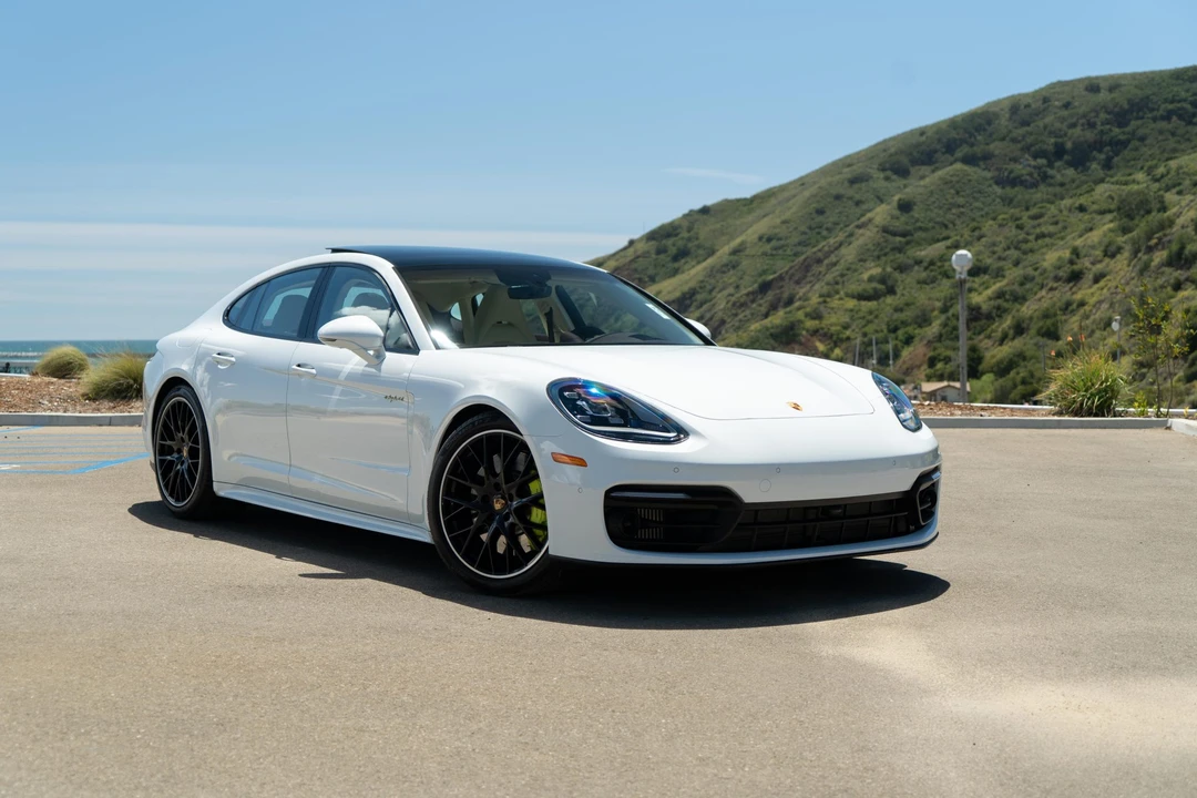 2021 Porsche 971 Panamera 4S - Image 7 of 31