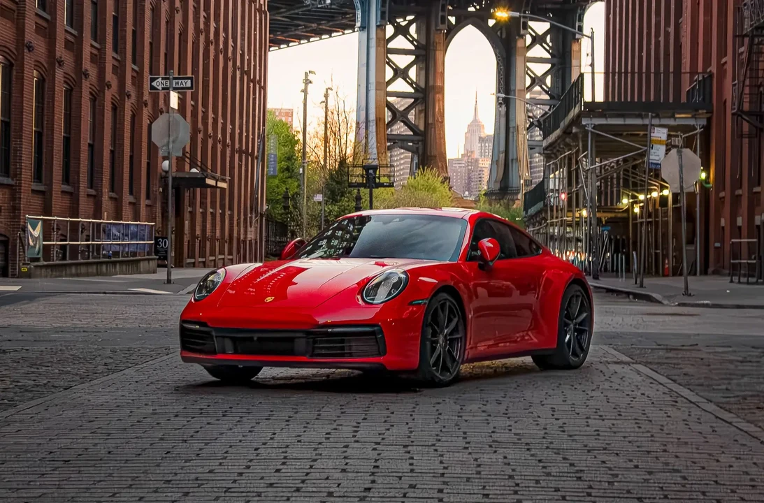 2022 Porsche 992 Carrera - Image 4 of 6