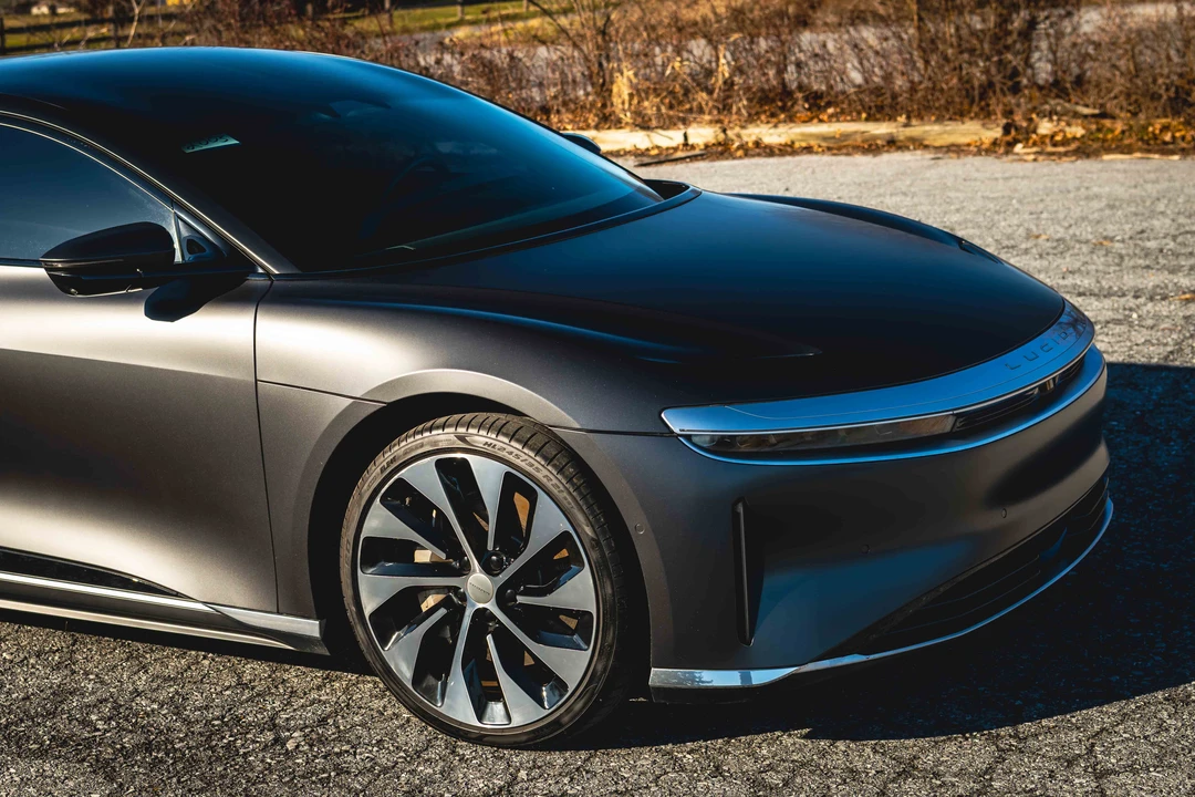 2023 Lucid Air - Image 13 of 31