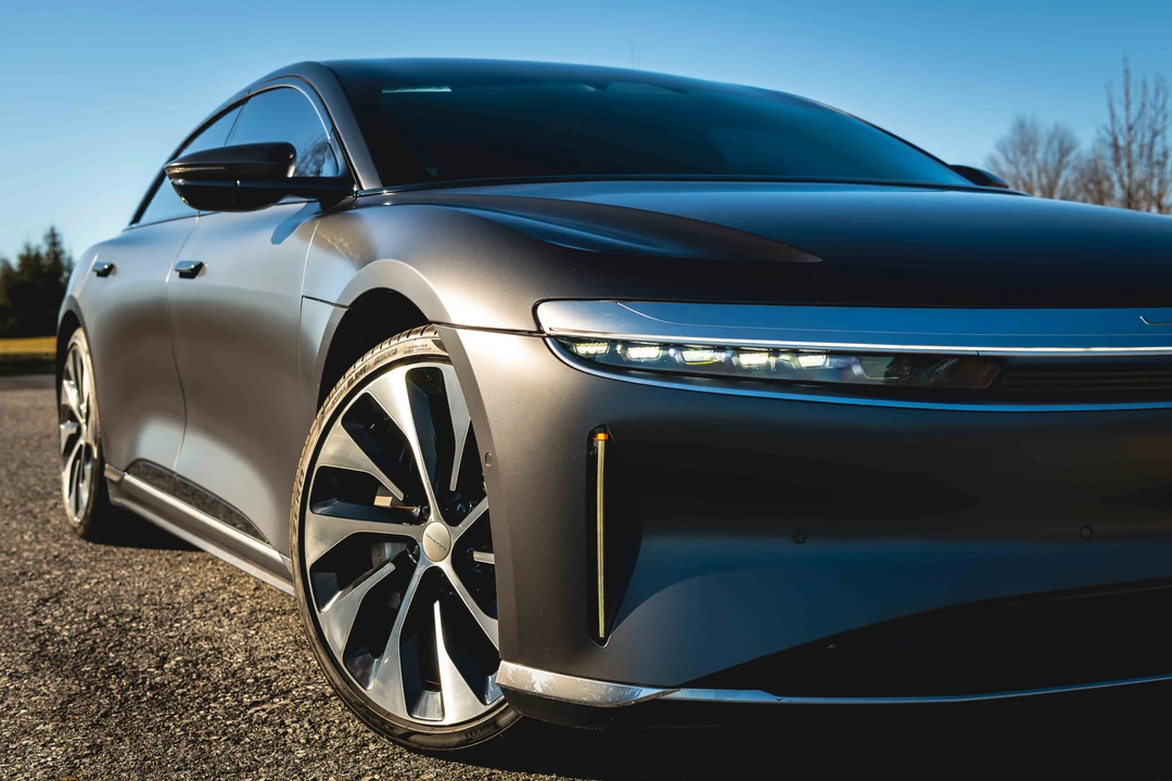 2023 Lucid Air - Image 21 of 31