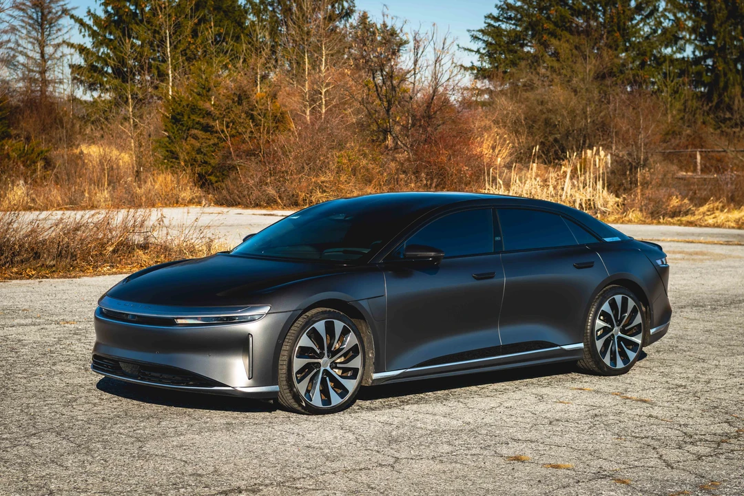 2023 Lucid Air - Image 16 of 31