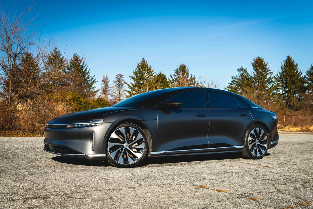 2023 Lucid Air - Image 7 of 31