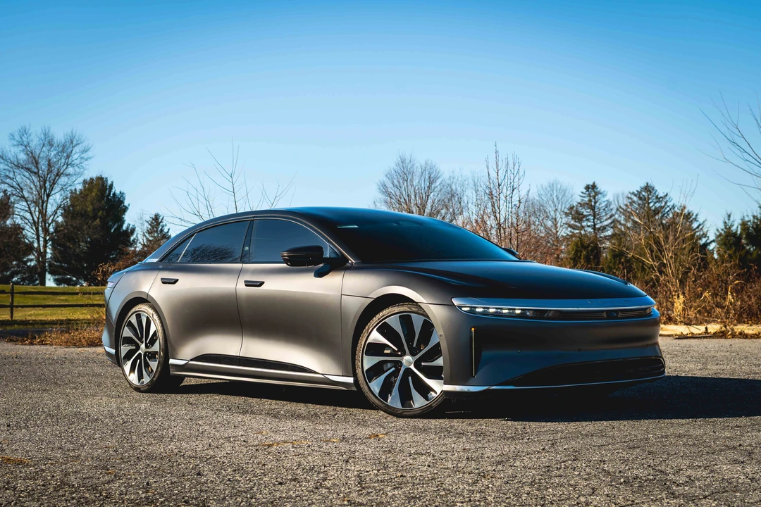 2023 Lucid Air - Image 19 of 31