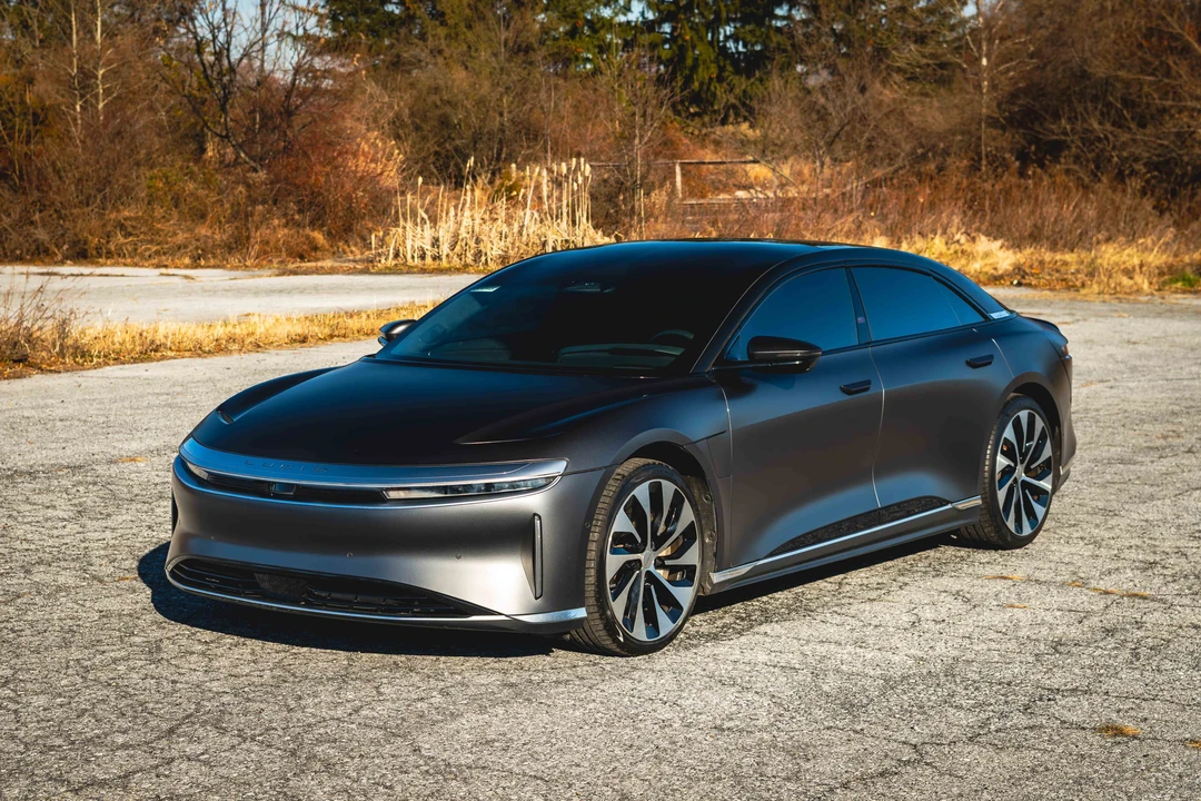 2023 Lucid Air - Image 30 of 31