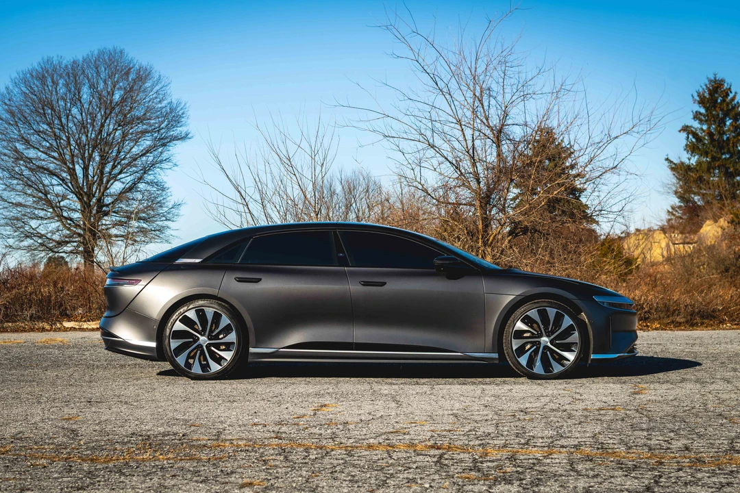 2023 Lucid Air - Image 31 of 31