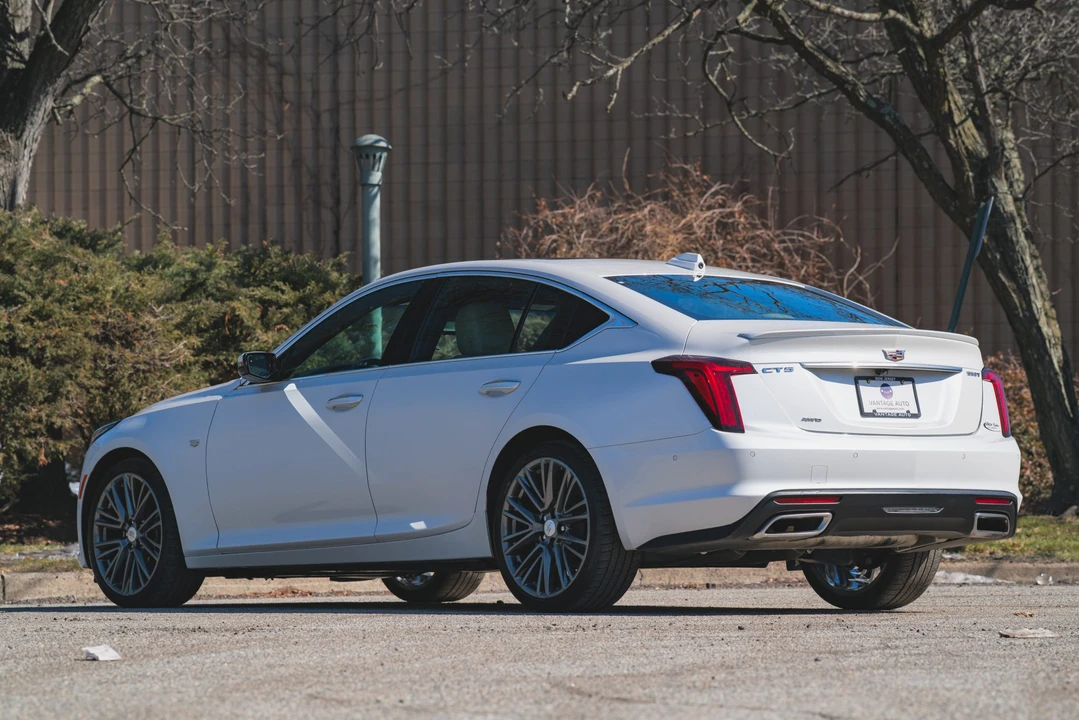 2024 Cadillac CT5 - Image 9 of 31