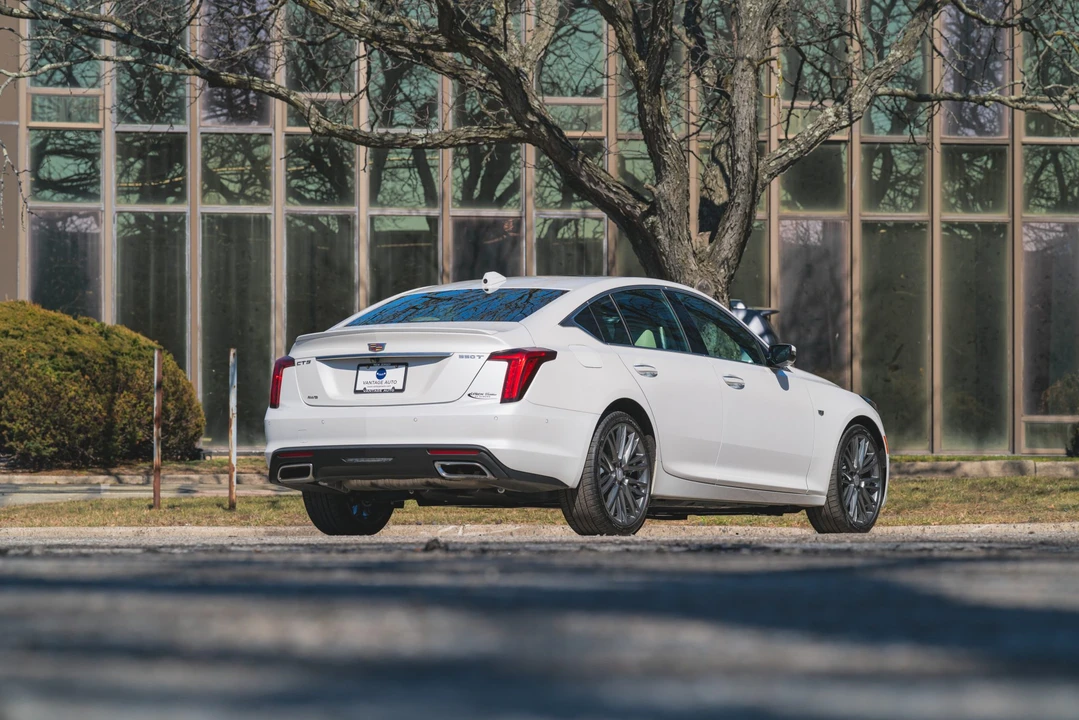 2024 Cadillac CT5 - Image 14 of 31