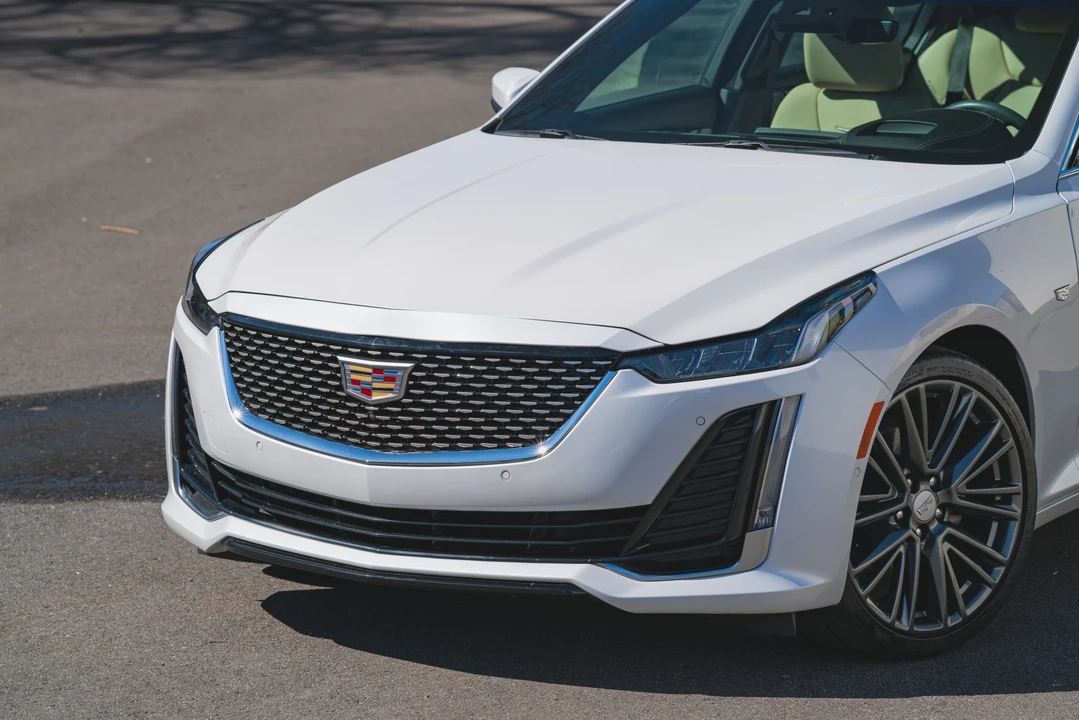 2024 Cadillac CT5 - Image 28 of 31