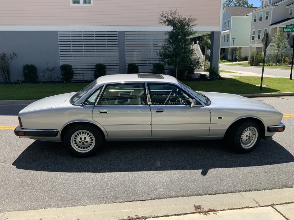 1990 Jaguar XJ40 XJ - Image 10 of 31