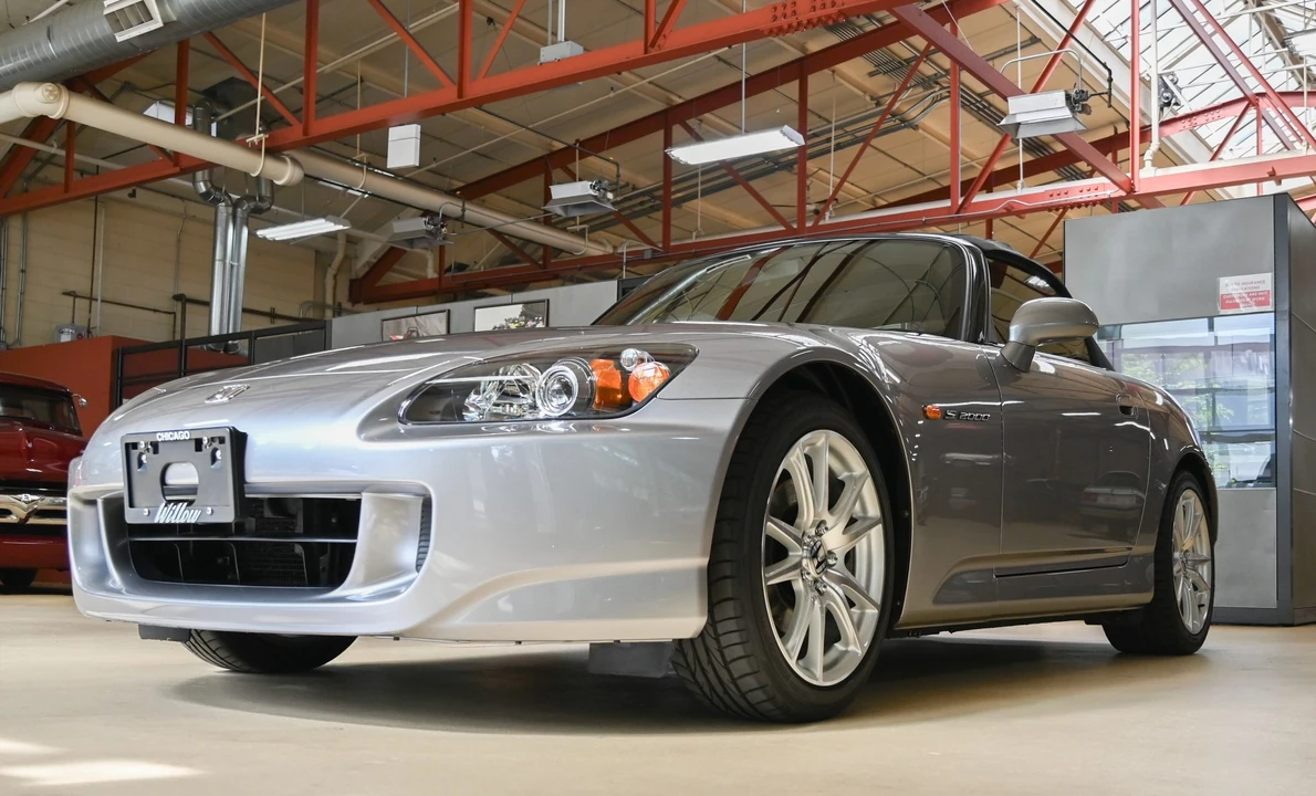 2005 Honda AP2 S2000 - Image 19 of 31