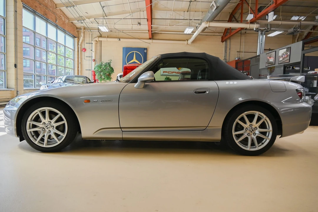 2005 Honda AP2 S2000 - Image 23 of 31