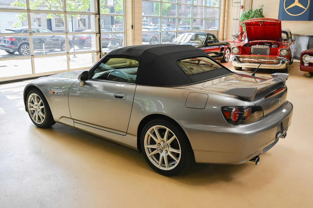 2005 Honda AP2 S2000 - Image 24 of 31