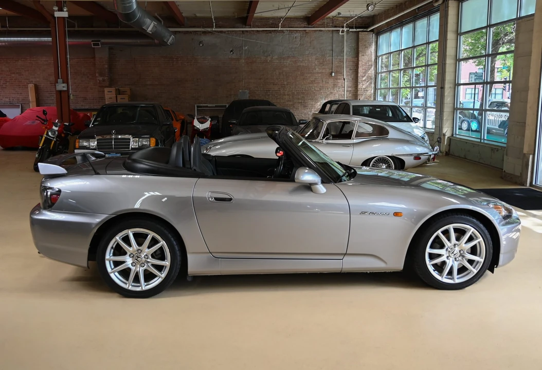 2005 Honda AP2 S2000 - Image 14 of 31