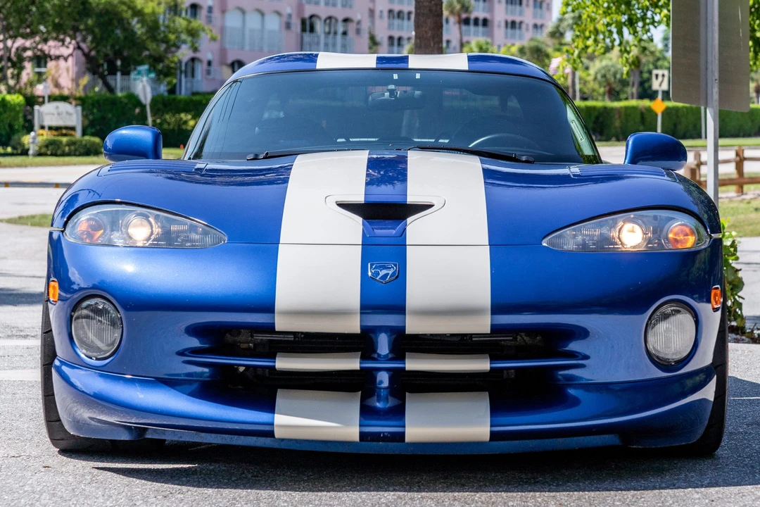 1997 Dodge Viper GTS 2nd Gen - Image 21 of 31