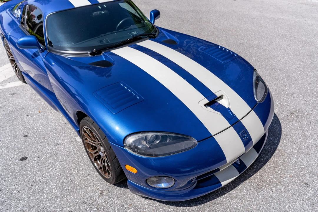 1997 Dodge Viper GTS 2nd Gen - Image 28 of 31
